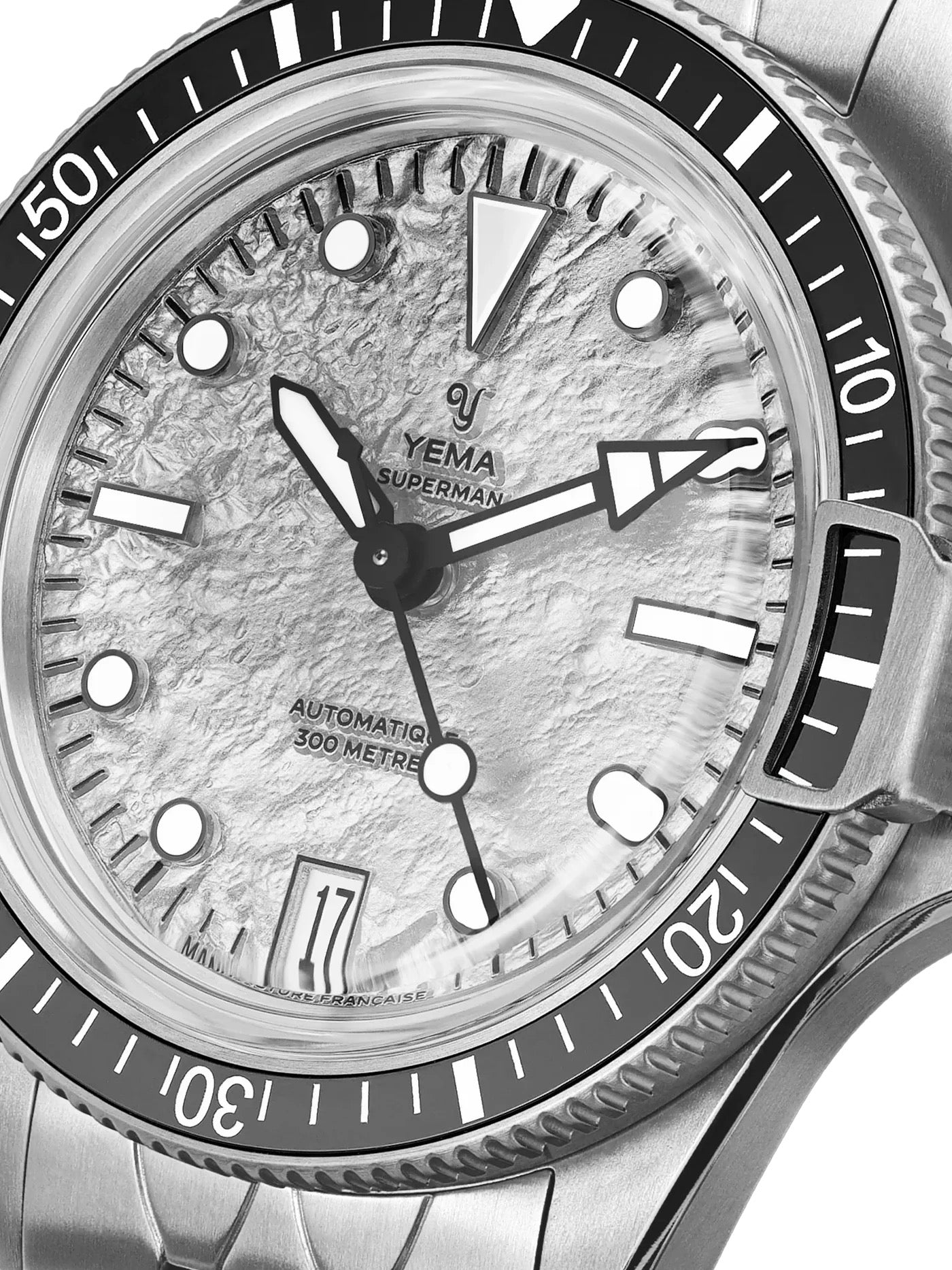 MONTRE YEMA : SUPERMAN TITANE MOONTIDE CMM.11 ÉDITION LIMITÉE