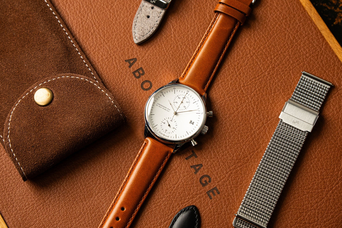 AV86 : 1844 CHRONOGRAPH - STEEL WHITE