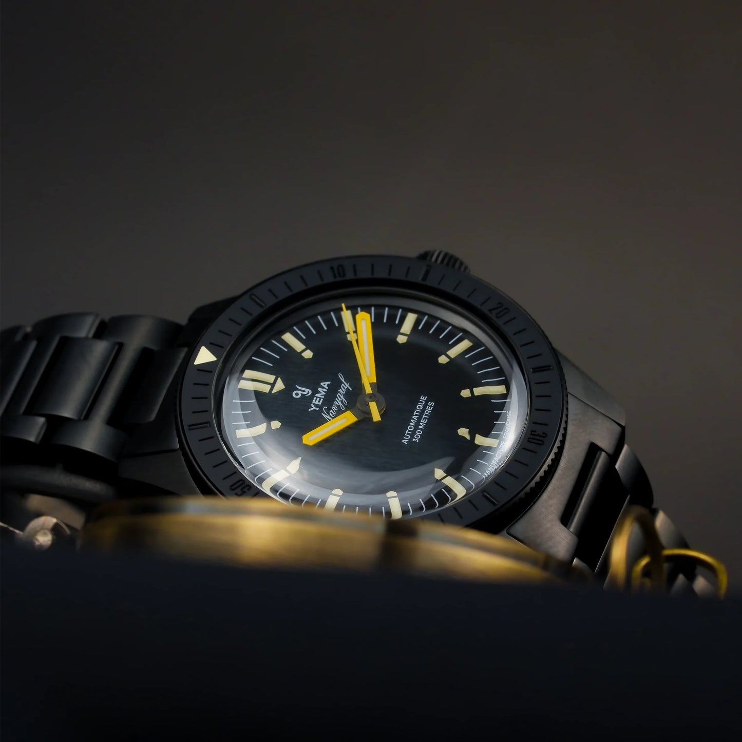 MONTRE YEMA : NAVYGRAF PHANTOM CMM.10 ÉDITION LIMITÉE 21.26.10.66.SNL.M6