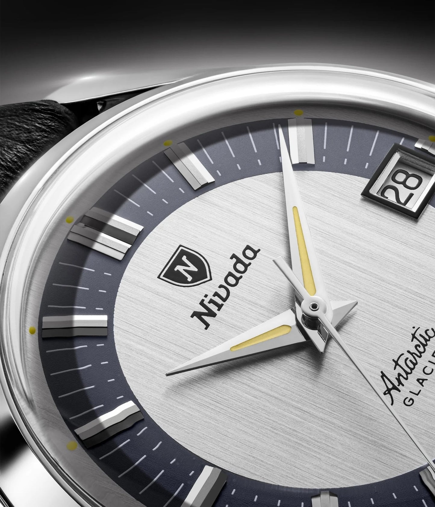 NIVADA GRENCHEN: F77 ESFERA NEGRA - FECHA