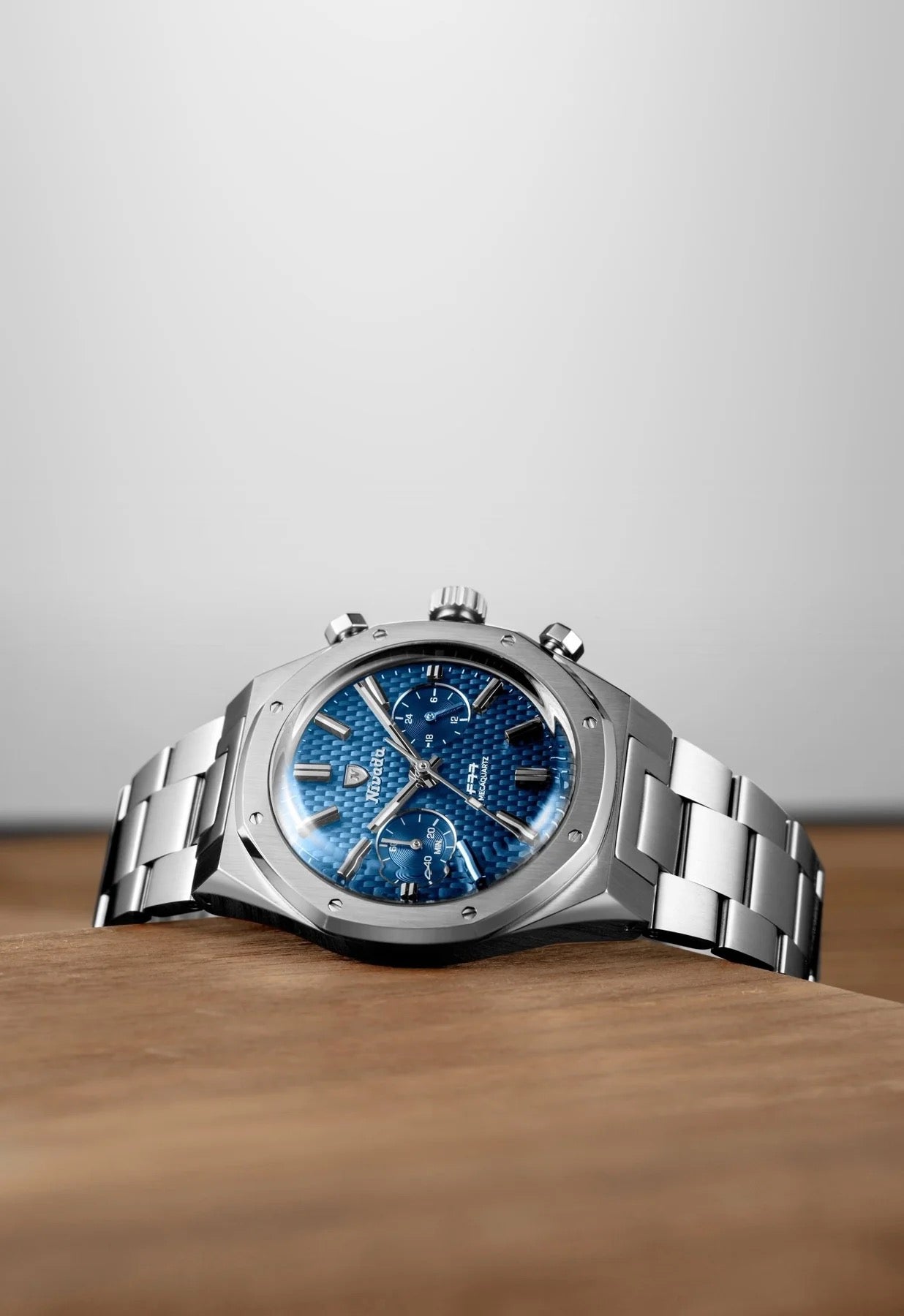 RELOJ NIVADA GRENCHEN: F77 CHRONO MECAQUARTZ AZUL 38MM