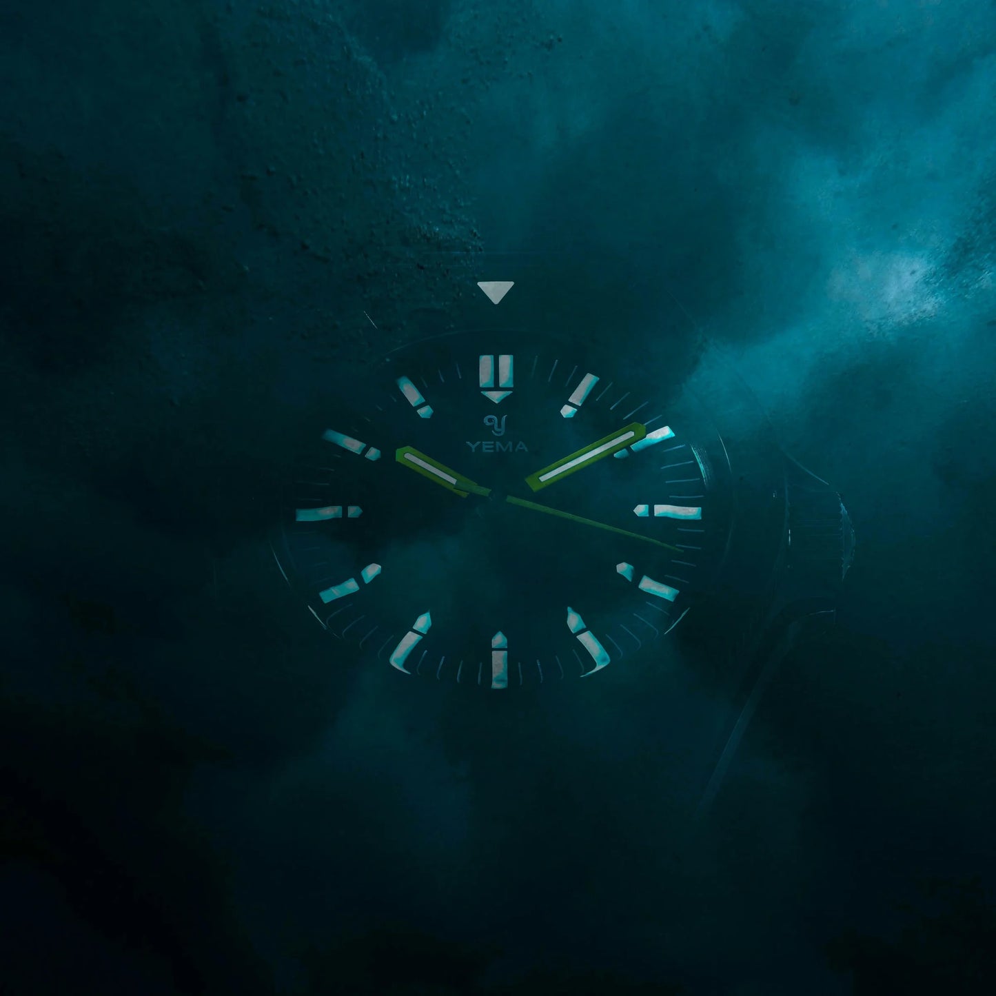 MONTRE YEMA : NAVYGRAF PHANTOM CMM.10 ÉDITION LIMITÉE 21.26.10.66.SNL.M6