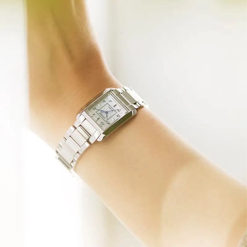 CITIZEN: ECO-DRIVE - EW5600-87D