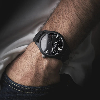 ECHO/NEUTRA: AVERAU 39 LUNAR PHASE (BIG MOON) BLACK
