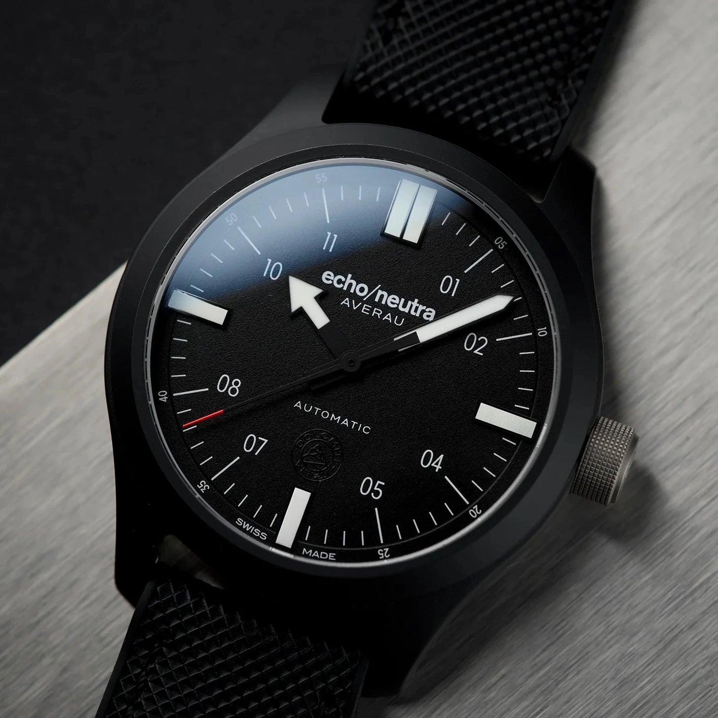 ECHO/NEUTRA: AVERAU 39 LUNAR PHASE (BIG MOON) BLACK