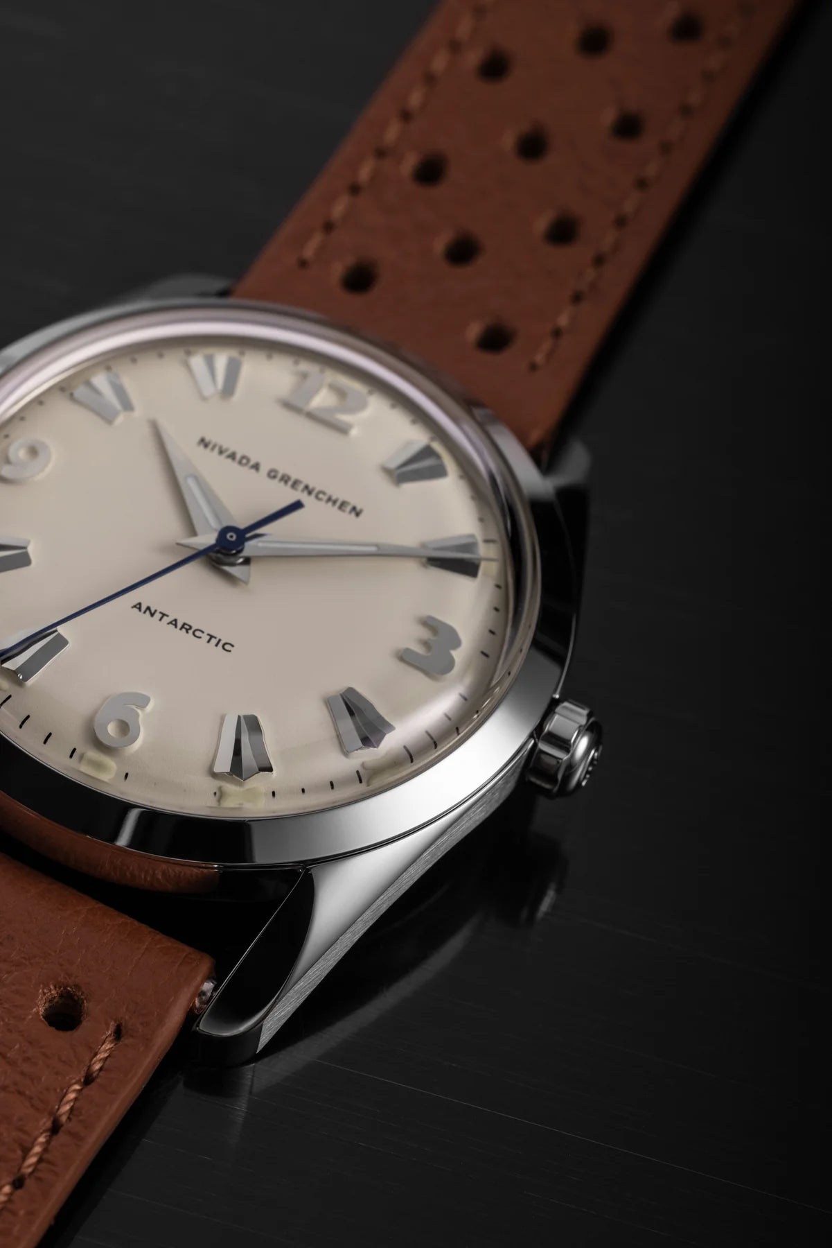 NIVADA GRENCHEN : ANTARCTIC 35 MM - EGGSHELL WHITE LUMINOVA