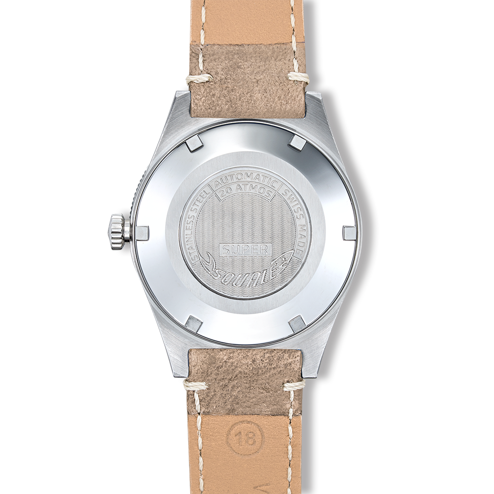Squale Super Squale Big Arrows verte — bracelet cuir taupe — vue de dos