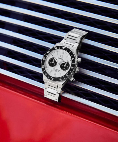 Timex : Q Timex Continental chronographe noir 40 mm, vue de présentation