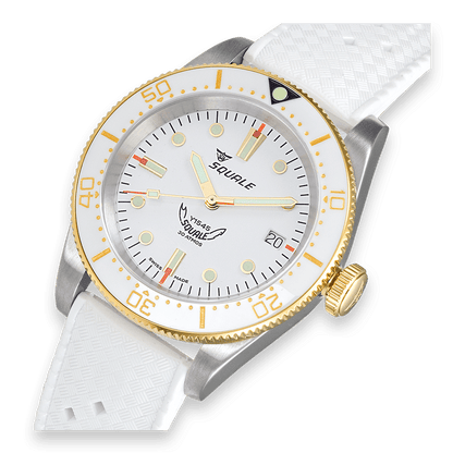 Squale 1545 blanche — bracelet caoutchouc blanc — détail du cadran