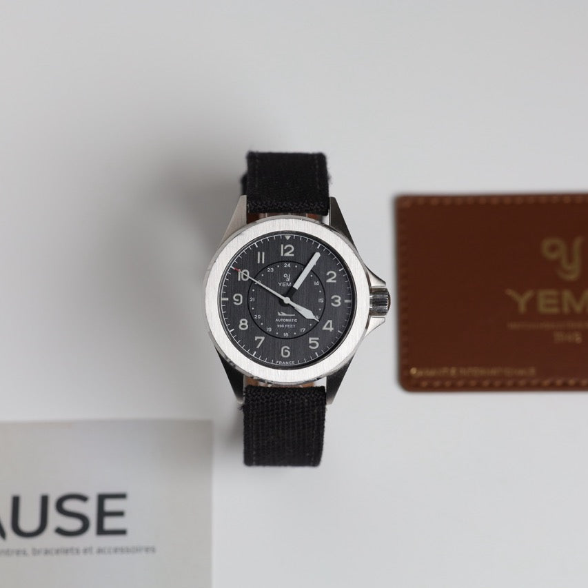 MONTRE YEMA : FLYGRAF PILOT M1