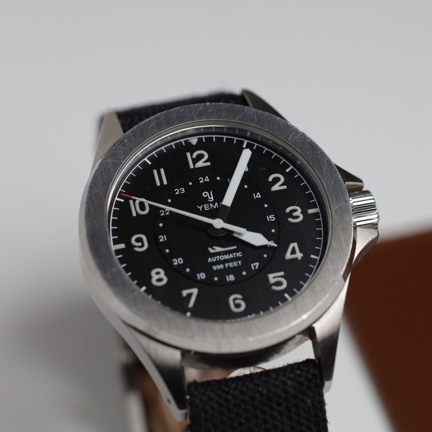 MONTRE YEMA : FLYGRAF PILOT M1