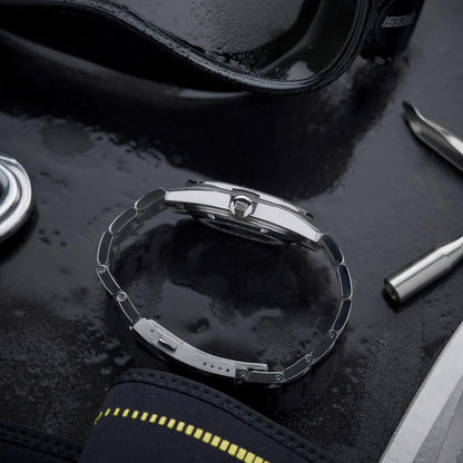 Montre HTD : Aquatìc Spaceboy