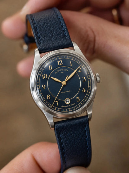 Gustave & Cie Charles Argent Et Bleu — vue portée