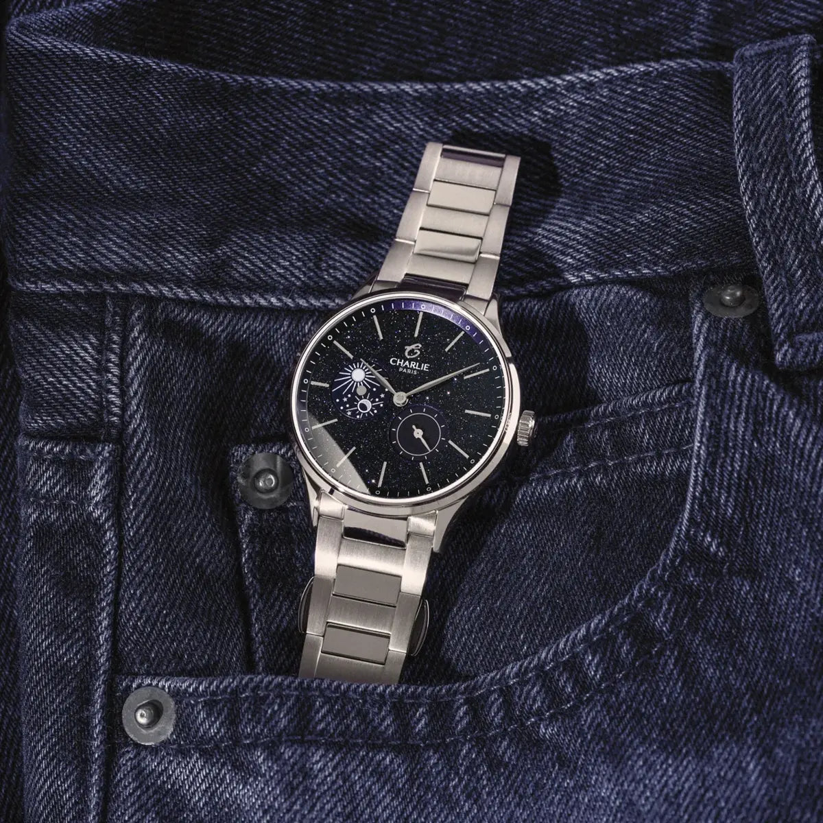 Charlie Paris Initial Jour/Nuit aventurine 36 mm : présentation sur tissu