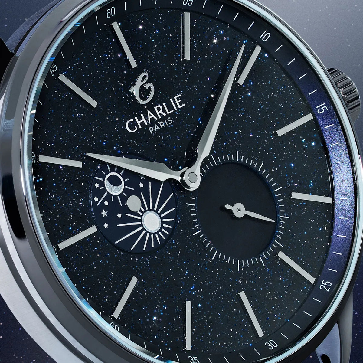 Charlie Paris Initial Jour/Nuit aventurine 40 mm : détail du cadran et du disque jour/nuit