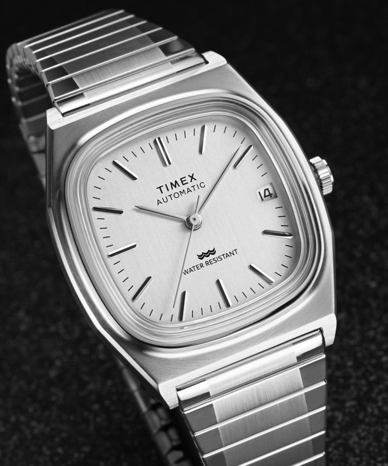 Timex : 1983 E Line automatique Reissue argenté 34 mm, vue de présentation