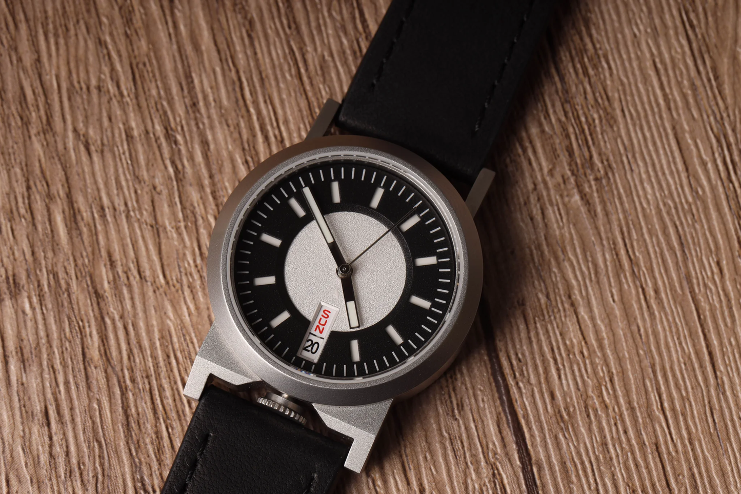 Montre AndoAndoAndo : A-2 Automatique