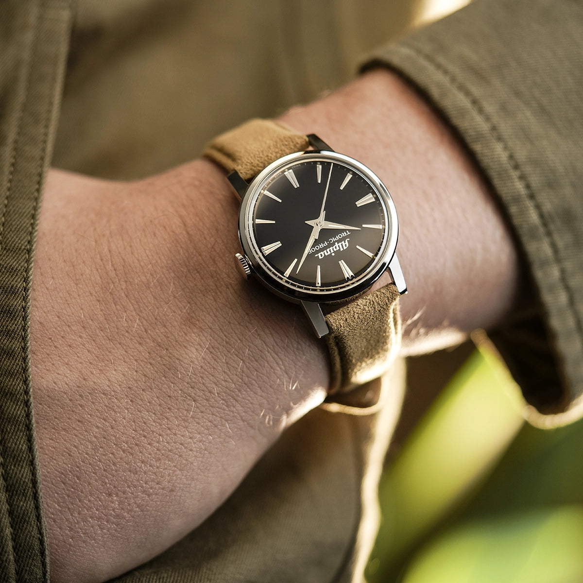 Alpina Watch: Heritage Tropic-Proof Black AL-480B2H6 – PAUSE