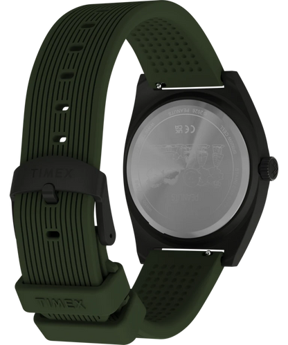 Timex : Peanuts x Timex Expedition Snoopy Road Trip vert 39 mm, vue de présentation