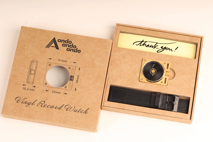 Montre AndoAndoAndo : Vinyl Record Music is the Answer x Charlotte de Carle