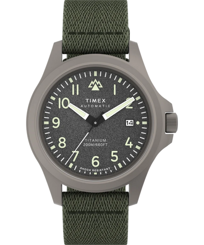 Timex : Expedition Field Post Titanium automatique gris 41 mm, vue de face