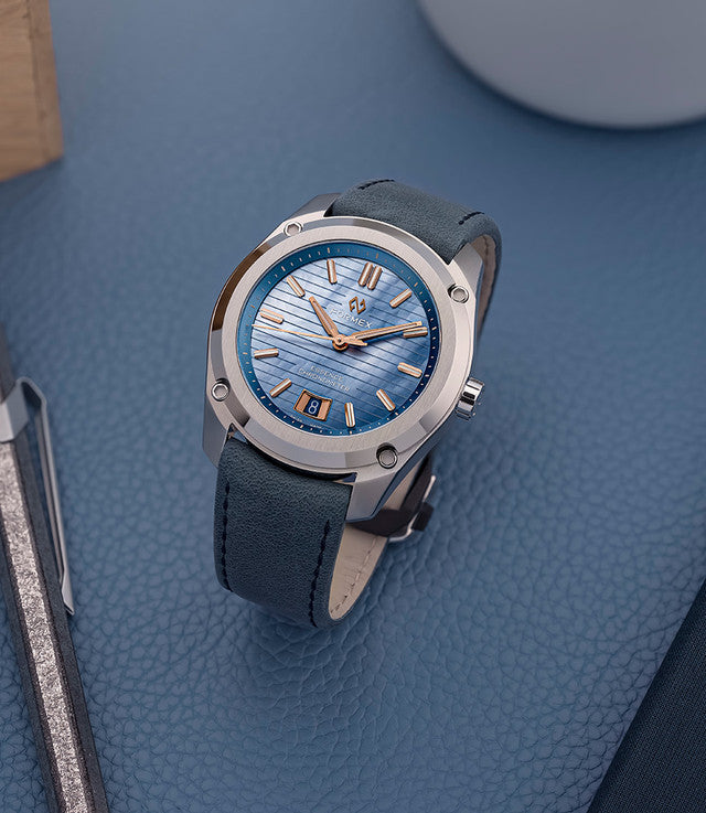 FORMEX : ESSENCE CHRONOMÈTRE AUTOMATIQUE "MOTHER OF SKY" 39 MM