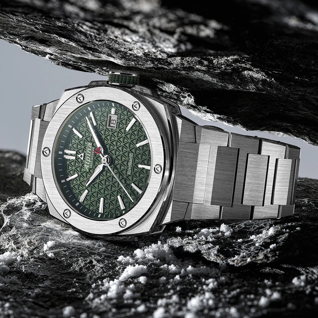 Alpina Watch: Alpiner Extreme Automatic 39mm Green AL-525GR3AE6B