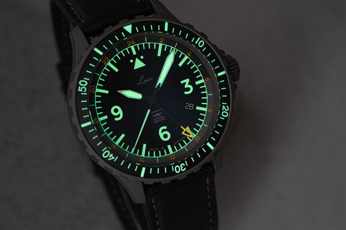 MONTRE LACO: PILOT WATCHES HAMBURG GMT DIN 8330 AUTOMATIC