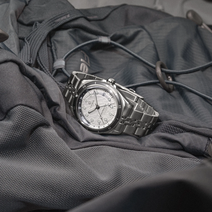 Montre Charlie Paris : Concordia GMT Automatique Toundra