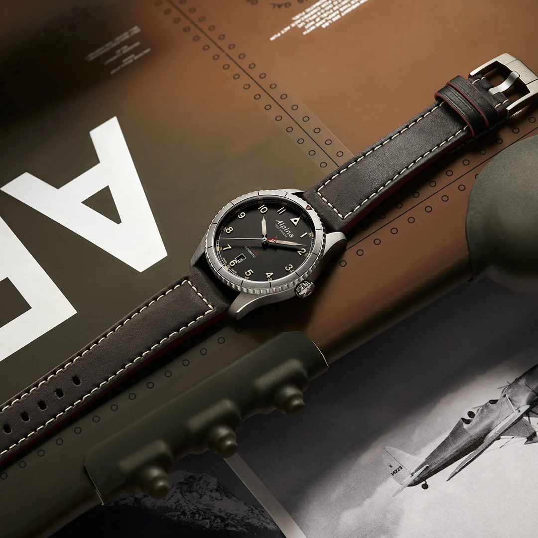 MONTRE ALPINA : STARTIMER PILOT AUTOMATIQUE NOIR AL-525BBG4S26