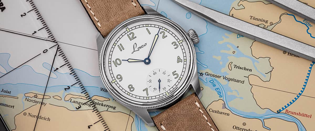 MONTRE LACO : NAVY WATCHES CUXHAVEN 42.5 BLANC 862104.2