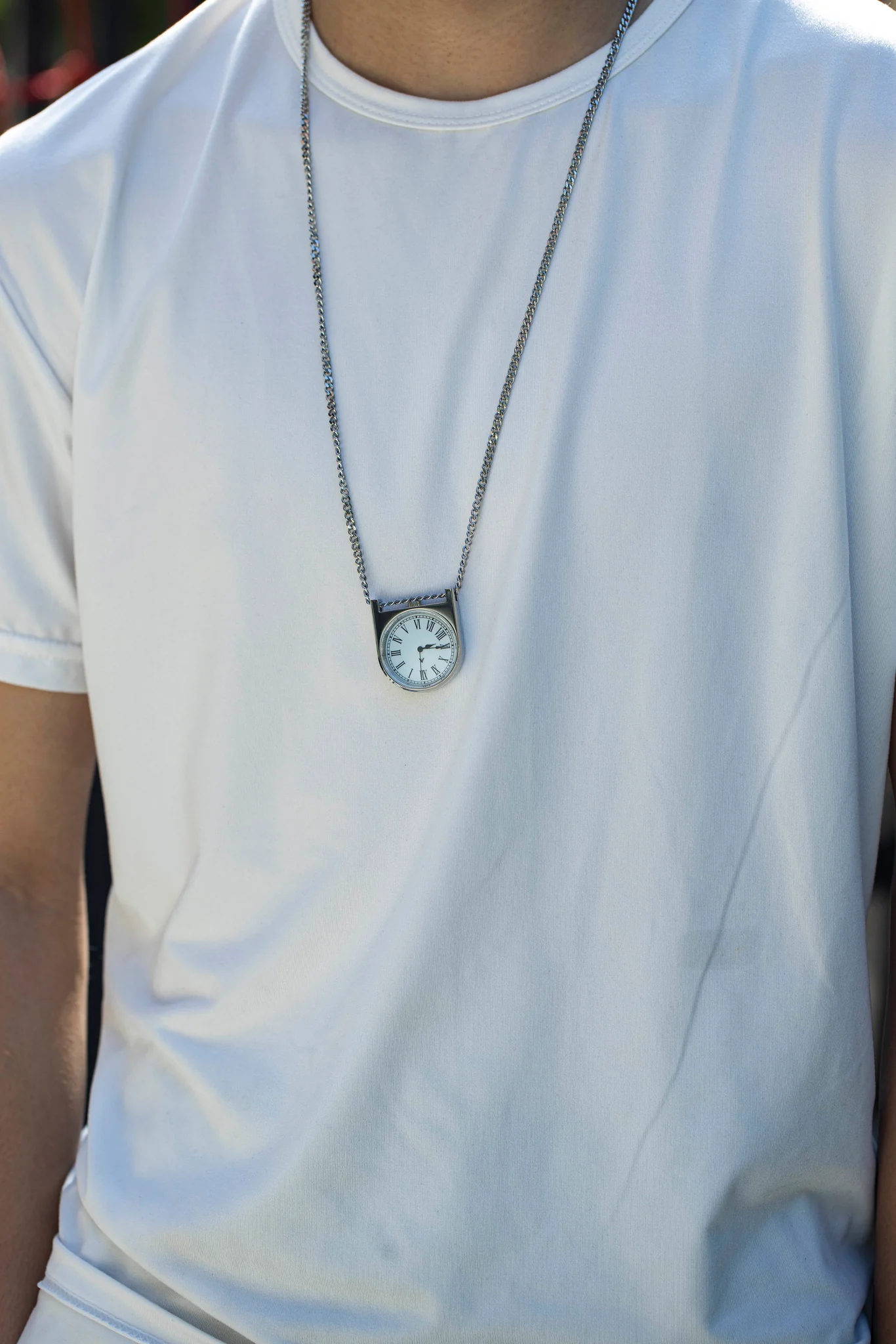 Montre AndoAndoAndo : Pendant Clock Argentée Quartz