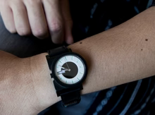 Montre AndoAndoAndo : A-1 Automatique Donut Blanc