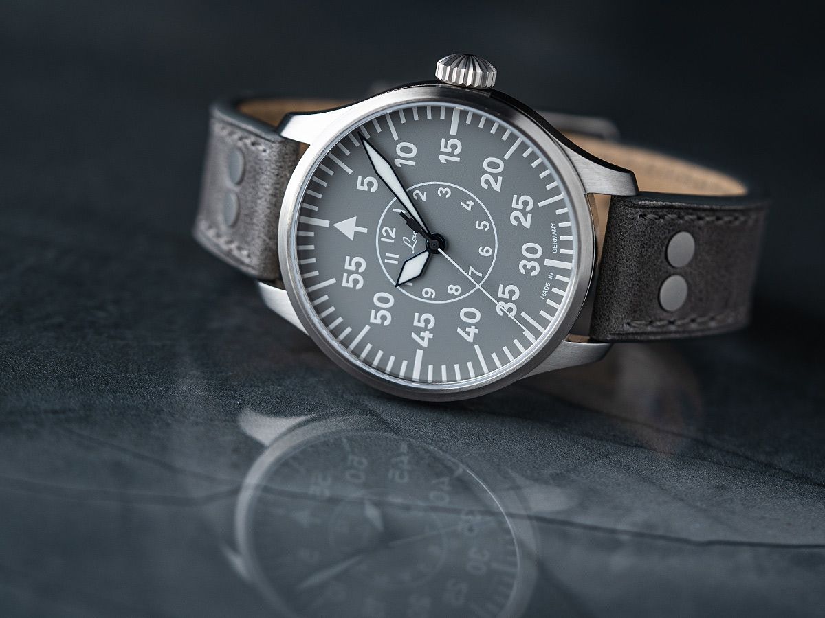 RELOJ LACO: PILOT WATCHES BASIC AUTOMÁTICO AACHEN GRIS