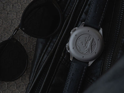 MONTRE LACO : PILOT WATCHES SPECIAL MODELS FRANKFURT GMT AUTOMATIQUE NOIR 862120.2