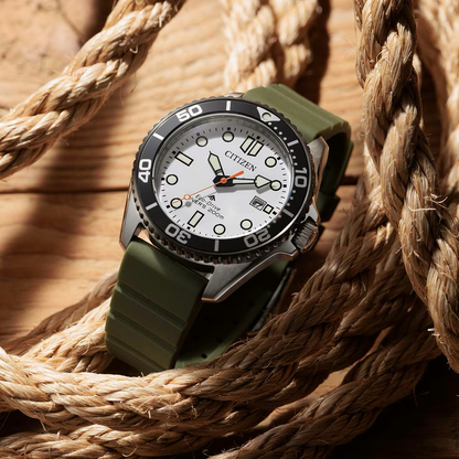 Montre Citizen : Promaster Marine Eco-Drive Diver Blanc BN0265-00A