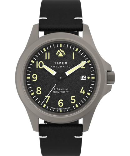 Timex : Expedition Field Post Titanium automatique noir 41 mm, vue de face