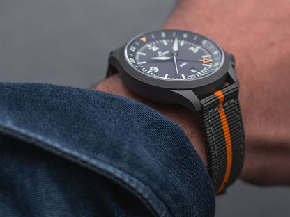 MONTRE LACO : PILOT WATCHES SPECIAL MODELS FRANKFURT GMT AUTOMATIQUE GRIS 862121.2
