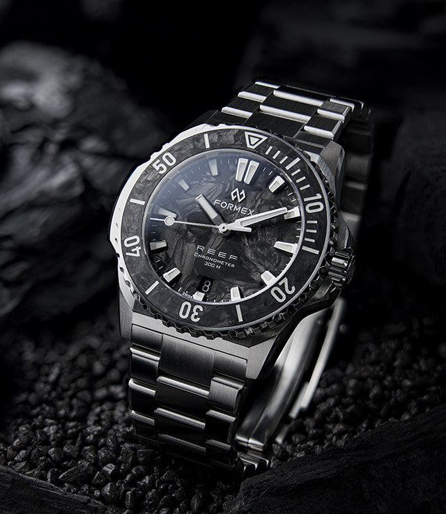 MONTRE FORMEX : REEF 39,5 MM AUTOMATIQUE CARBONE FORGÉ ÉDITION LIMITÉE