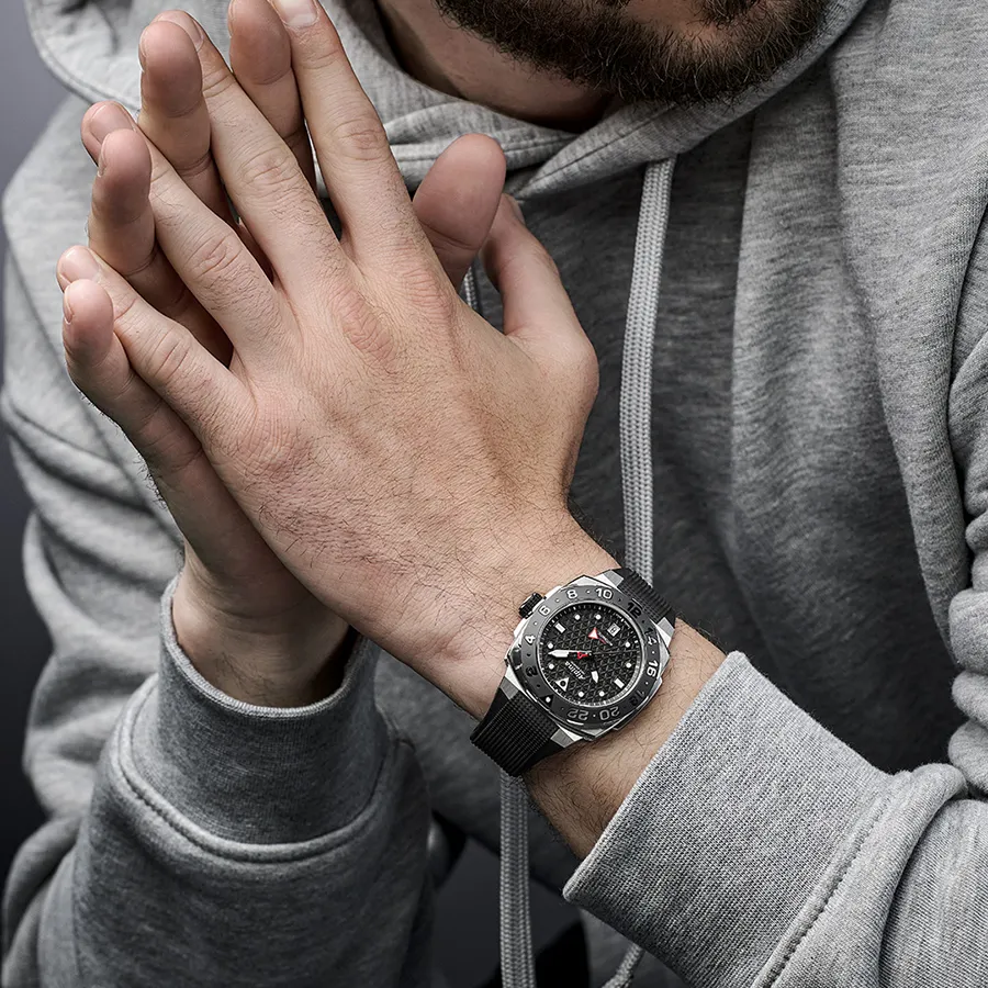 MONTRE ALPINA : SEASTRONG DIVER EXTREME AUTOMATIQUE GMT NOIR AL-560B3VE6