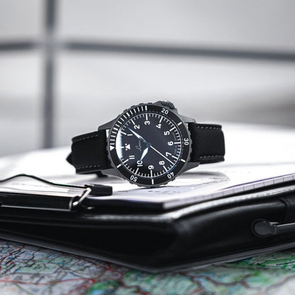 MONTRE LACO : PILOT WATCHES SPECIAL MODELS KÖLN AUTOMATIQUE GRIS