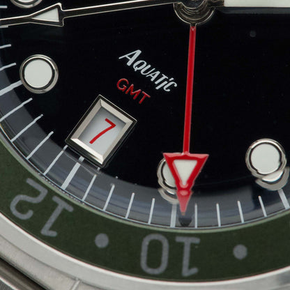HTD Aquatìc GMT Vert — détail du cadran
