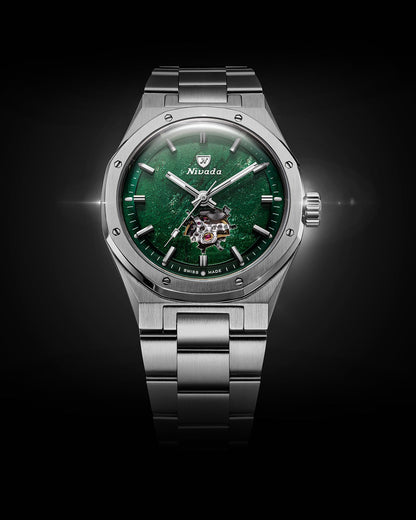 Montre Nivada Grenchen : F77 Titanium Open Heart MK2 Aventurine Verte : vue de détail