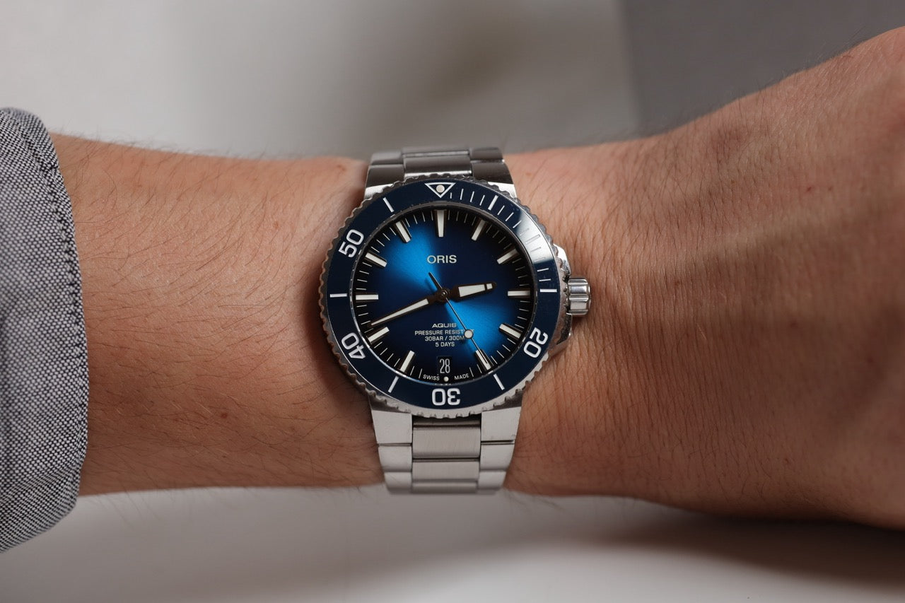 Montre Oris : Aquis Date Bleu Calibre 400 Manufacture 01 400 7763 4135 07 8 24 09PEB