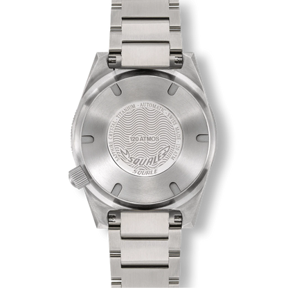 Squale Master Titanium 120 ATM noire, fond du boîtier
