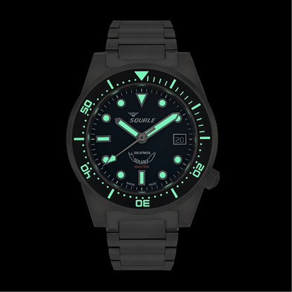 Squale Master Titanium 120 ATM noire, luminescence