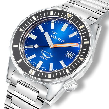Squale Matic bleu foncé, bracelet acier, profil et couronne