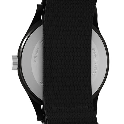 Timex MK1 x Fortnite TW2W97000, détail du fond