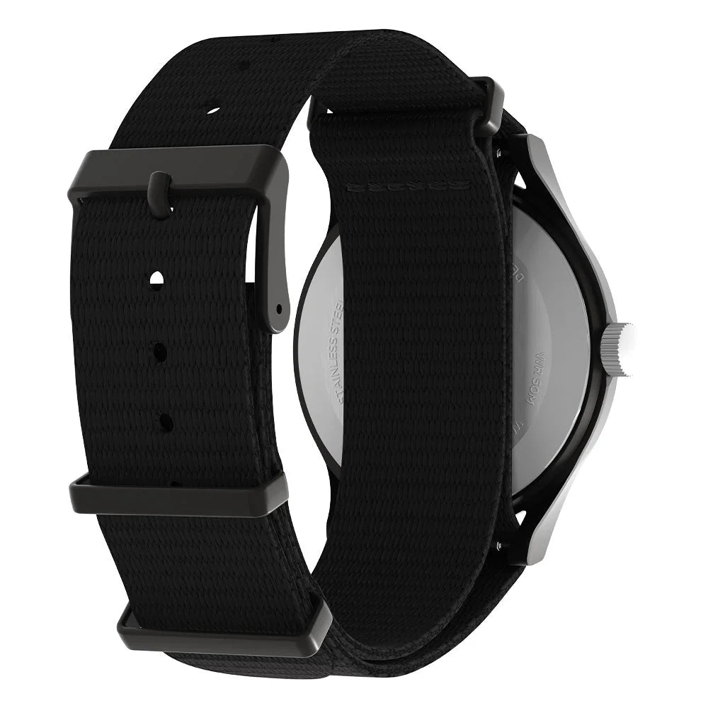 Timex MK1 x Fortnite TW2W97000, vue arrière trois quarts