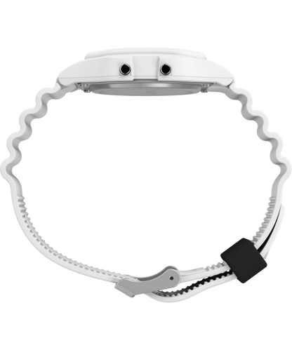 Timex TW2Y13500, vue de profil